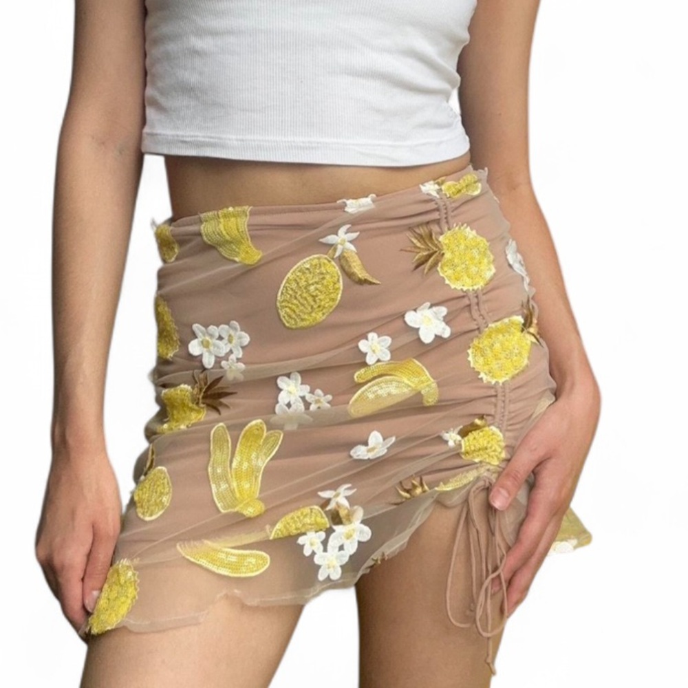For love & lemons fruit punch mini skirt - Picture 5 of 5